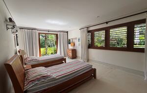 A Private Eco-Luxury Haven in Barra do Sahy - Barra do Sahy, Brazil