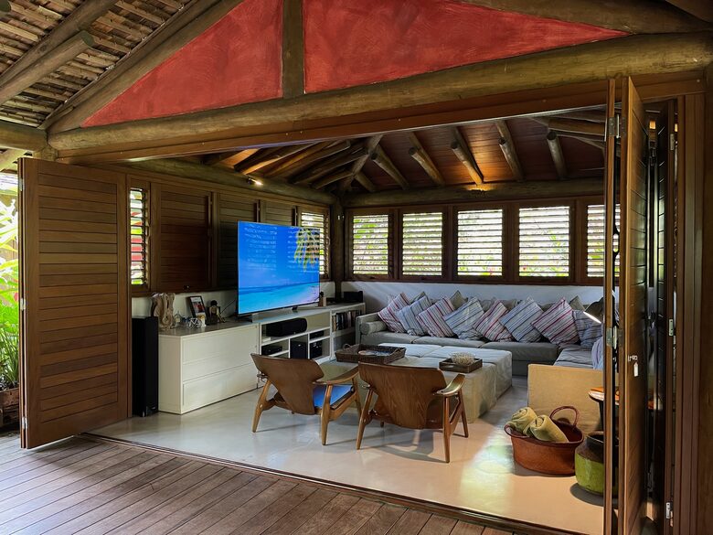 A Private Eco-Luxury Haven in Barra do Sahy - Barra do Sahy, Brazil