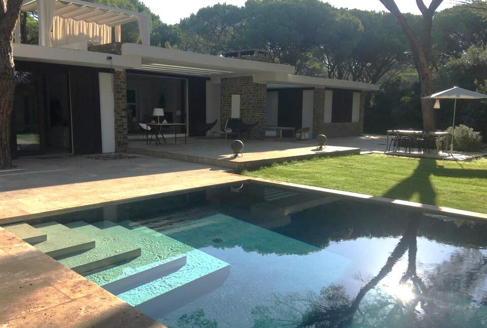 Elegant Garden Estate Steps from the Tuscan Shoreline - Castiglione della Pescaia, Italy