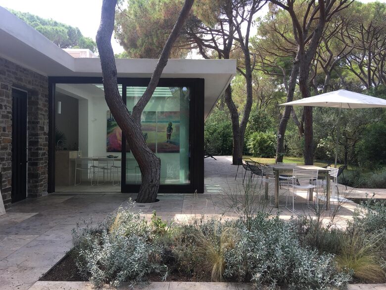 Elegant Garden Estate Steps from the Tuscan Shoreline - Castiglione della Pescaia, Italy