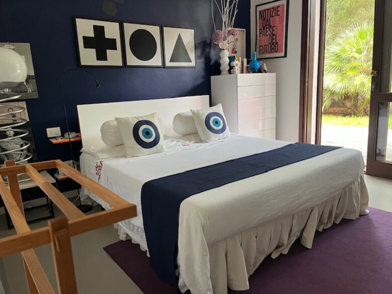 Elegant Garden Estate Steps from the Tuscan Shoreline - Castiglione della Pescaia, Italy