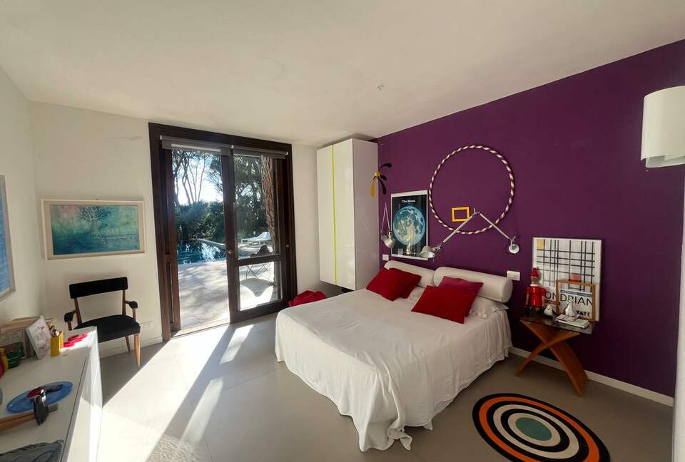 Elegant Garden Estate Steps from the Tuscan Shoreline - Castiglione della Pescaia, Italy