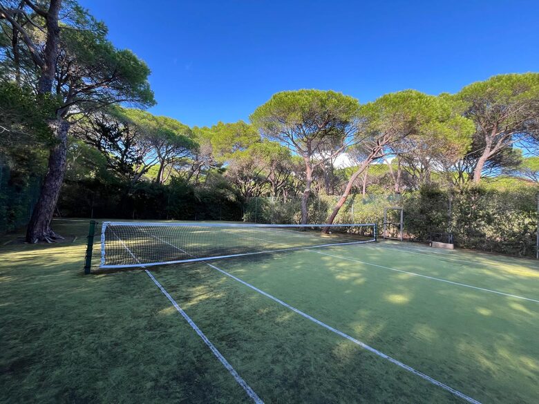 Elegant Garden Estate Steps from the Tuscan Shoreline - Castiglione della Pescaia, Italy