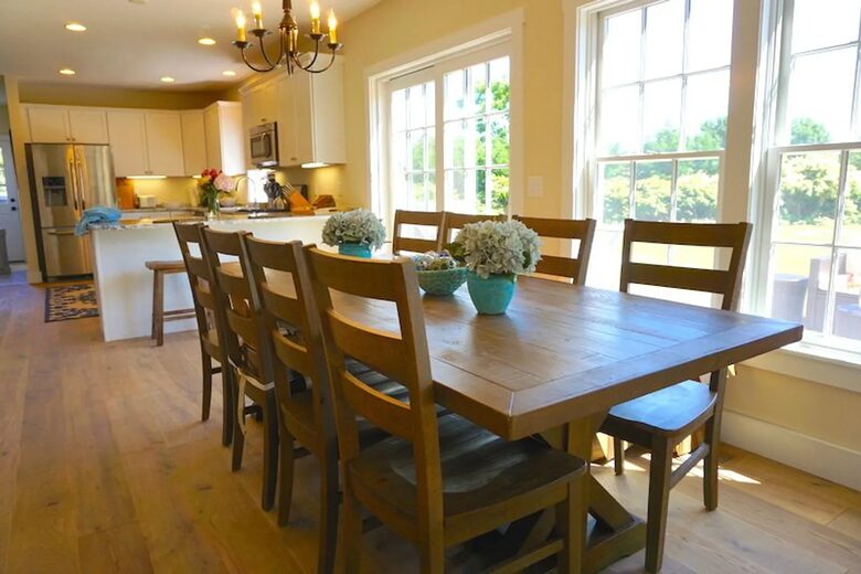 Island Elegance on Pinkham Circle - Nantucket, Massachusetts