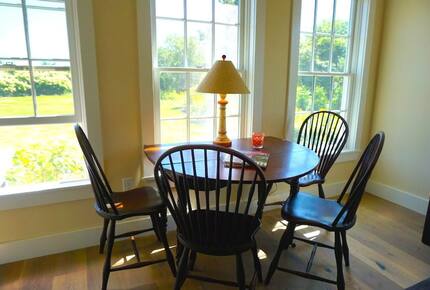 Island Elegance on Pinkham Circle - Nantucket, Massachusetts