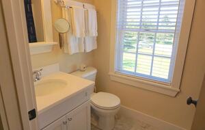 Island Elegance on Pinkham Circle - Nantucket, Massachusetts