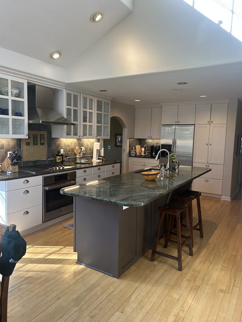 Private and Wooded Two Acre Boulder Retreat - Boulder, Colorado