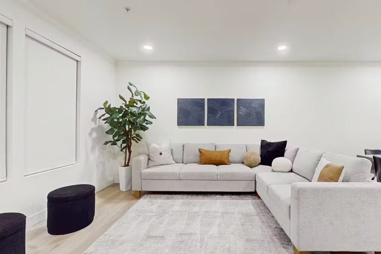 Elegant Scottsdale Retreat with Resort Amenities - Scotsdale, Arizona