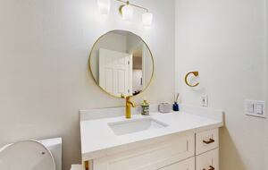 Elegant Scottsdale Retreat with Resort Amenities - Scotsdale, Arizona