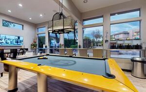 Elegant Scottsdale Retreat with Resort Amenities - Scotsdale, Arizona