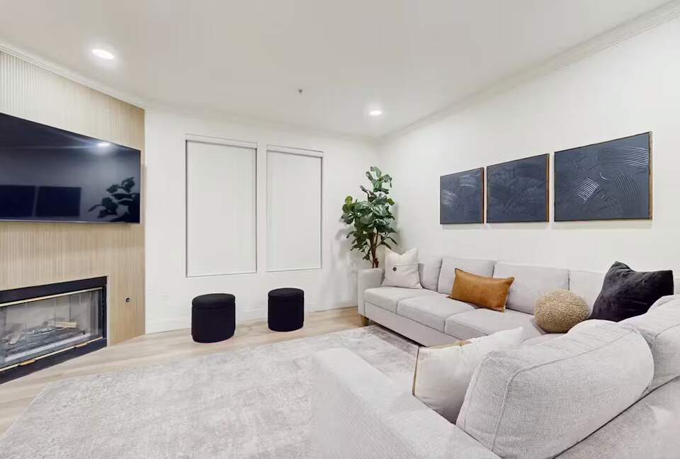 Elegant Scottsdale Retreat with Resort Amenities - Scotsdale, Arizona