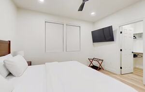 Elegant Scottsdale Retreat with Resort Amenities - Scotsdale, Arizona