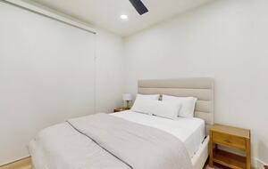 Elegant Scottsdale Retreat with Resort Amenities - Scotsdale, Arizona