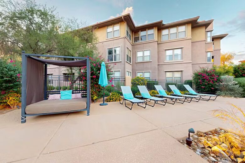 Elegant Scottsdale Retreat with Resort Amenities - Scotsdale, Arizona