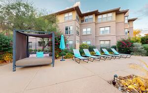 Elegant Scottsdale Retreat with Resort Amenities - Scotsdale, Arizona