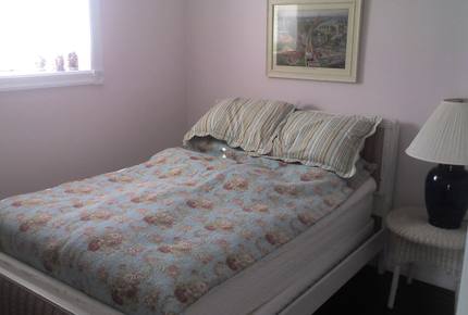 Crystal Beach Tennis & Yacht Club Beach House (Near Niagara Falls) - Crystal Beach, Canada
