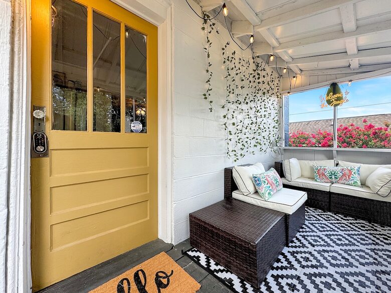 Mid City Baton Rouge Retreat with Carriage House - Baton Rouge, Louisiana