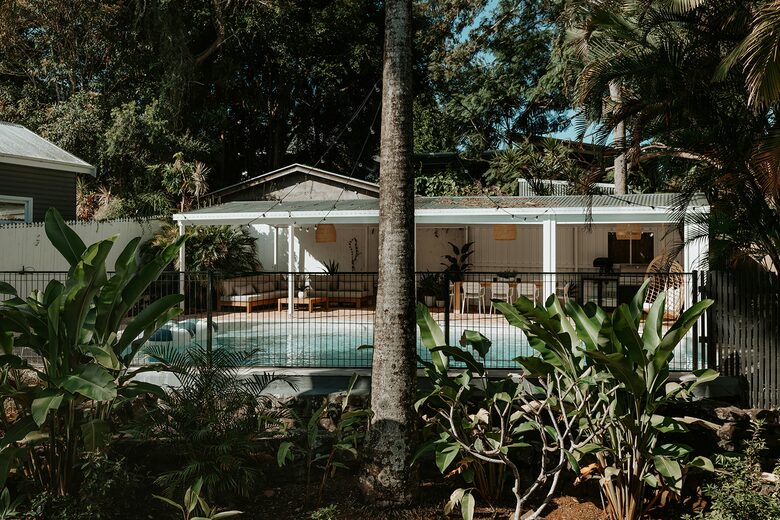 Modern Coastal Escape in the Heart of Bangalow - Bangalow, Australia