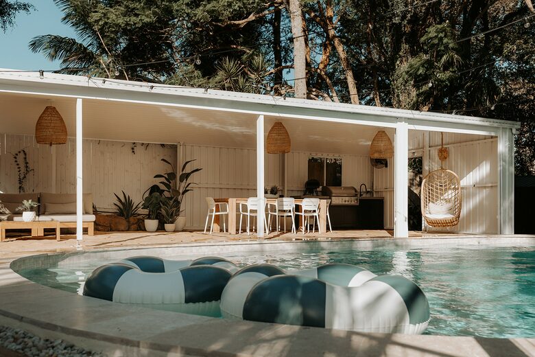 Modern Coastal Escape in the Heart of Bangalow - Bangalow, Australia