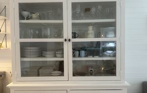 Inviting Town-Center residence With Cozy Lower Lounge - Akureyri, Iceland