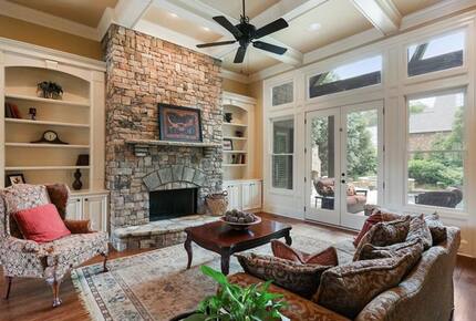 Classic Southern Luxury Home in Marietta - Marietta, Georgia