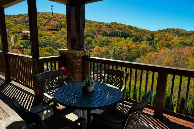 Elegant Banner Elk Retreat Near Ski Resorts - Banner Elk, North Carolina