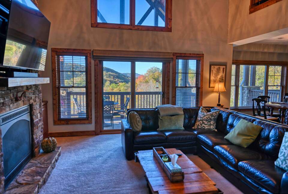 Elegant Banner Elk Retreat Near Ski Resorts - Banner Elk, North Carolina