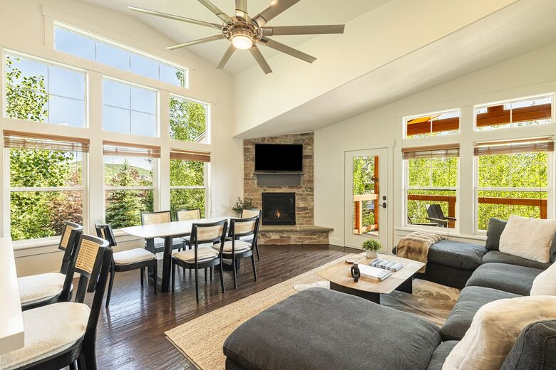 Scenic Heber Valley Escape Minutes from Skiing & Trails - Heber, Utah