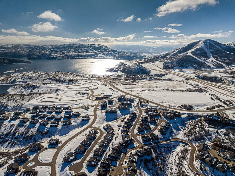 Scenic Heber Valley Escape Minutes from Skiing & Trails - Heber, Utah