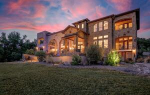 Lake Travis Luxury Estate with Panoramic Views - Volente, Texas