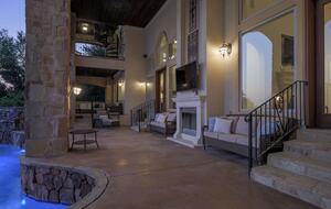 Lake Travis Luxury Estate with Panoramic Views - Volente, Texas