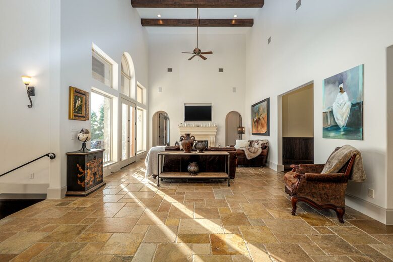 Lake Travis Luxury Estate with Panoramic Views - Volente, Texas