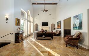 Lake Travis Luxury Estate with Panoramic Views - Volente, Texas