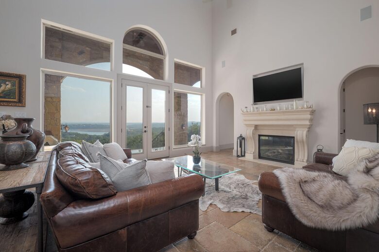 Lake Travis Luxury Estate with Panoramic Views - Volente, Texas