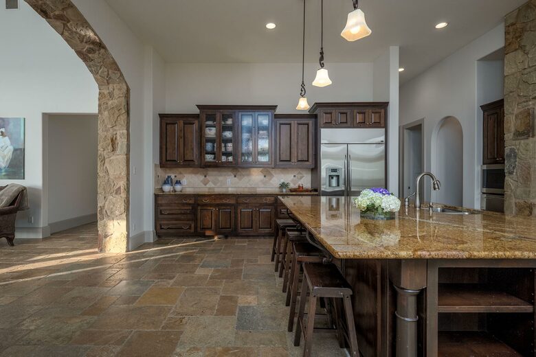 Lake Travis Luxury Estate with Panoramic Views - Volente, Texas