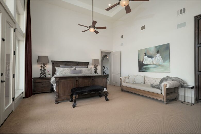 Lake Travis Luxury Estate with Panoramic Views - Volente, Texas