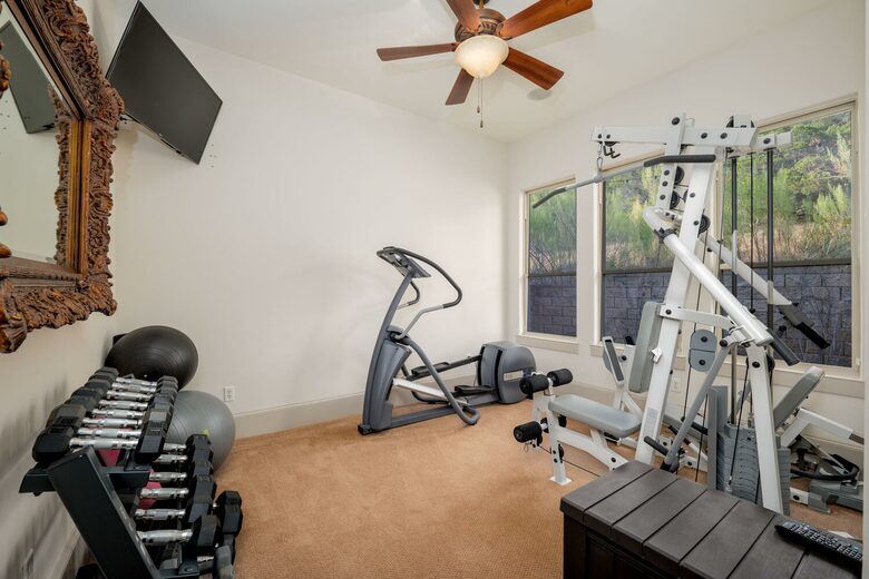 Lake Travis Luxury Estate with Panoramic Views - Volente, Texas