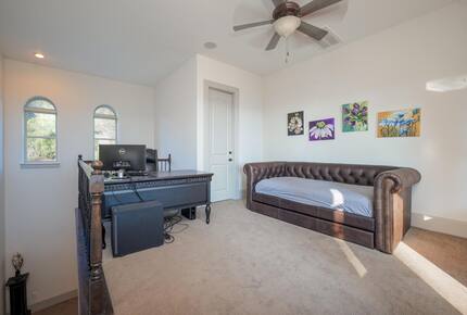 Lake Travis Luxury Estate with Panoramic Views - Volente, Texas