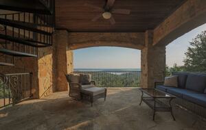 Lake Travis Luxury Estate with Panoramic Views - Volente, Texas
