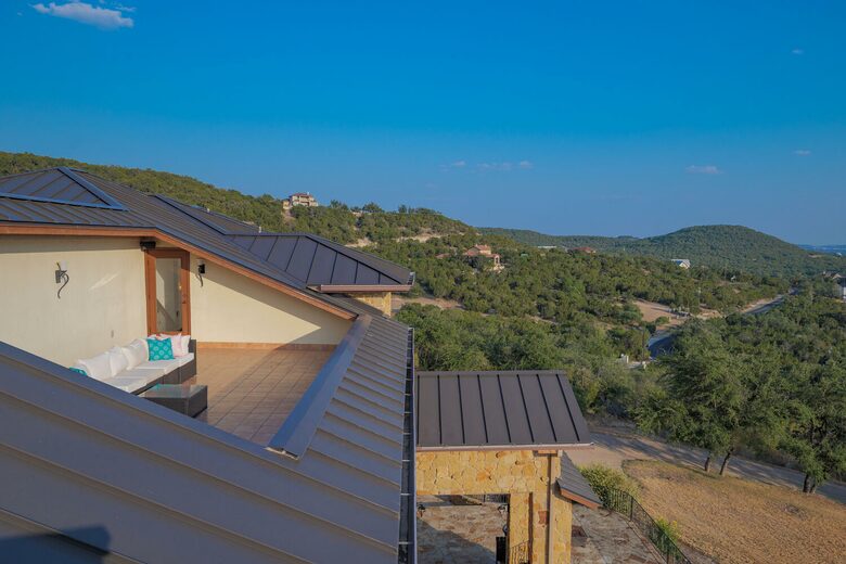 Lake Travis Luxury Estate with Panoramic Views - Volente, Texas