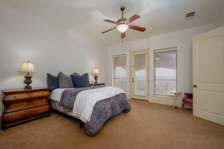 Lake Travis Luxury Estate with Panoramic Views - Volente, Texas