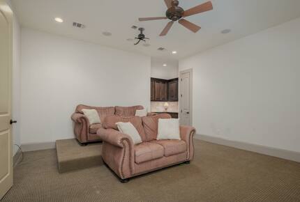 Lake Travis Luxury Estate with Panoramic Views - Volente, Texas