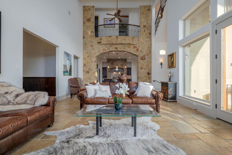 Lake Travis Luxury Estate with Panoramic Views - Volente, Texas