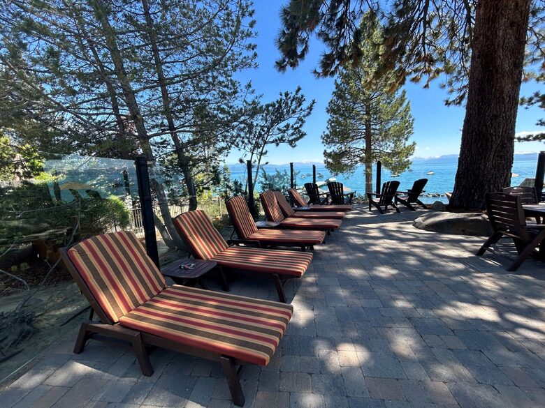 Lake Tahoe Hideaway Steps from the Shoreline - Tahoe Vista, California