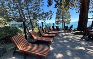 Lake Tahoe Hideaway Steps from the Shoreline - Tahoe Vista, California