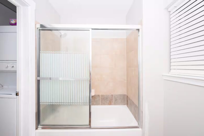 Lake Anna Cabin with Private Dock & Views - Mineral, Virginia