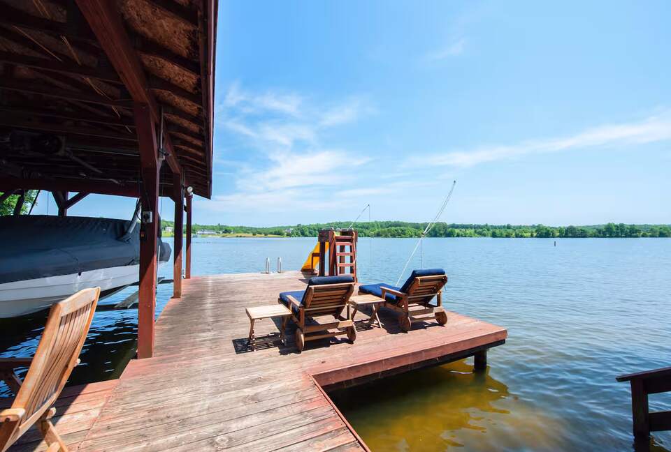 Lake Anna Cabin with Private Dock & Views - Mineral, Virginia