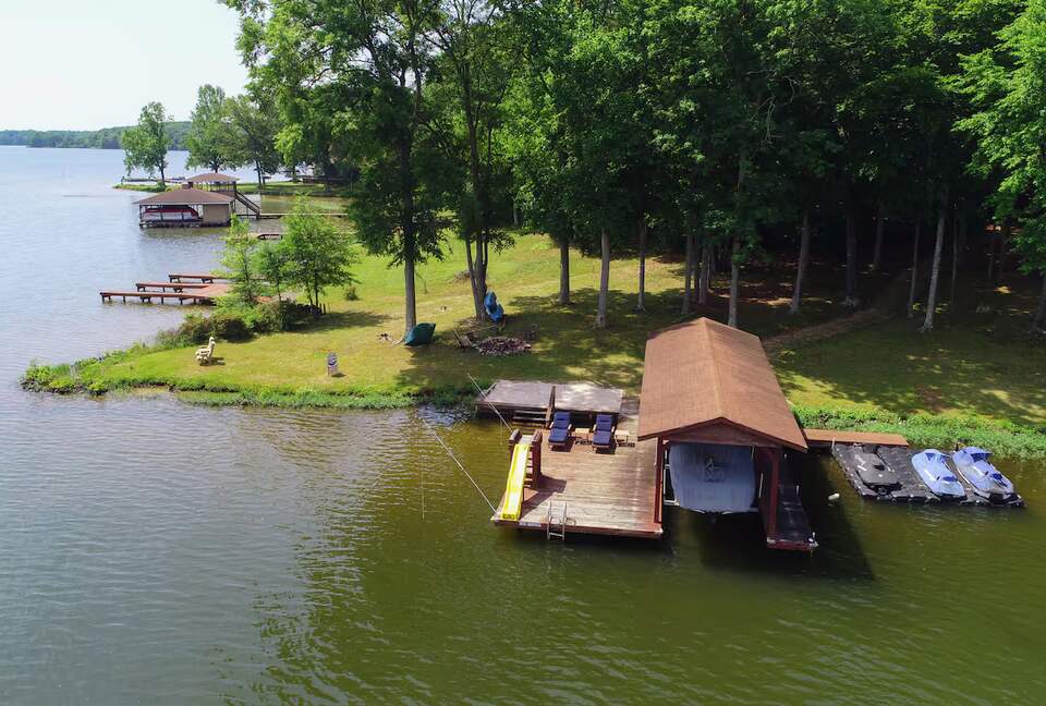 Lake Anna Cabin with Private Dock & Views - Mineral, Virginia