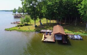 Lake Anna Cabin with Private Dock & Views - Mineral, Virginia