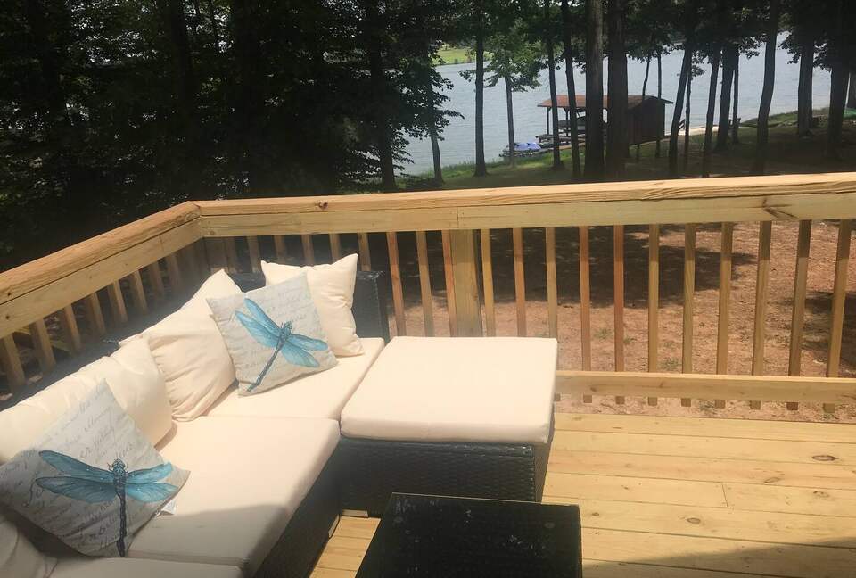Lake Anna Cabin with Private Dock & Views - Mineral, Virginia